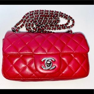 ❤️Chanel Classic Flap Mini Red  CrossBody Bag❤️